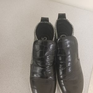 Ladies Shoes